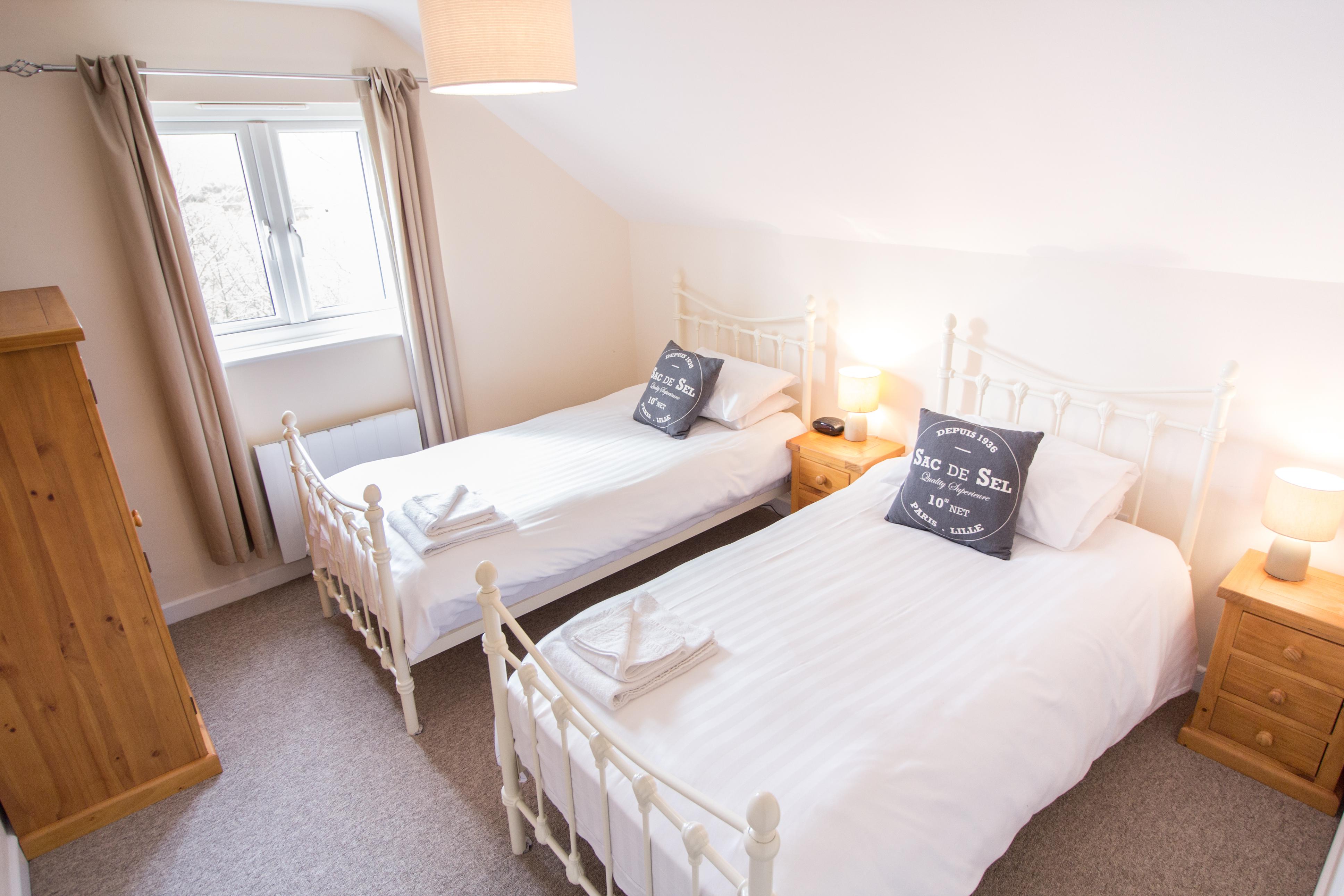 Seaview Holidays - Salterns Village Esterno foto