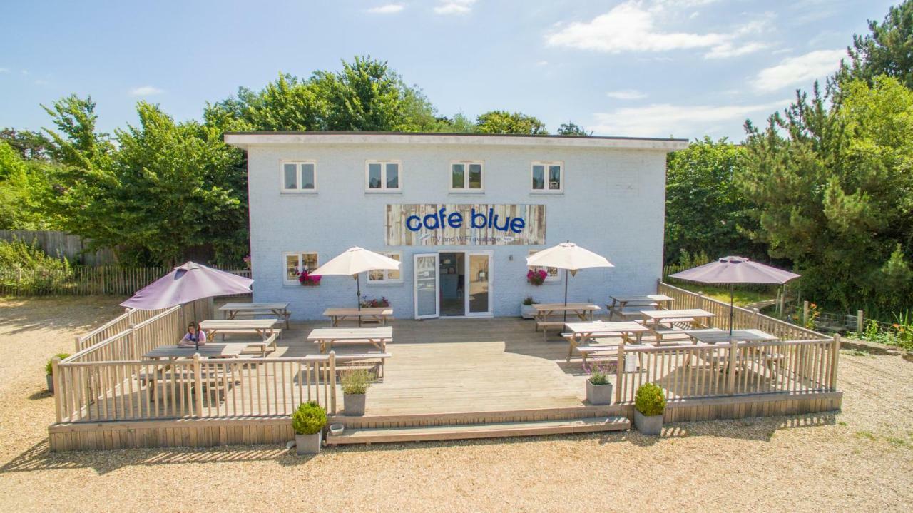 Seaview Holidays - Salterns Village Esterno foto